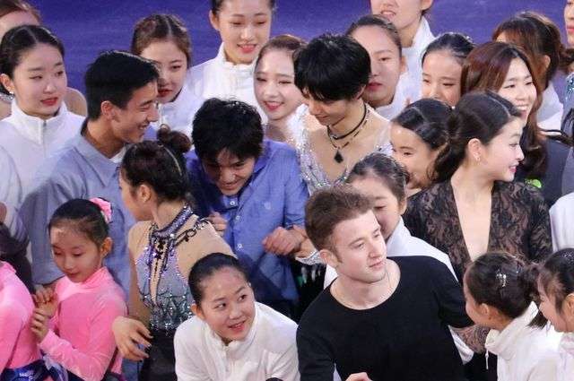 叶美香&宇野昌磨選手のレア2ショットに「まさかの組み合わせ」と驚きの声