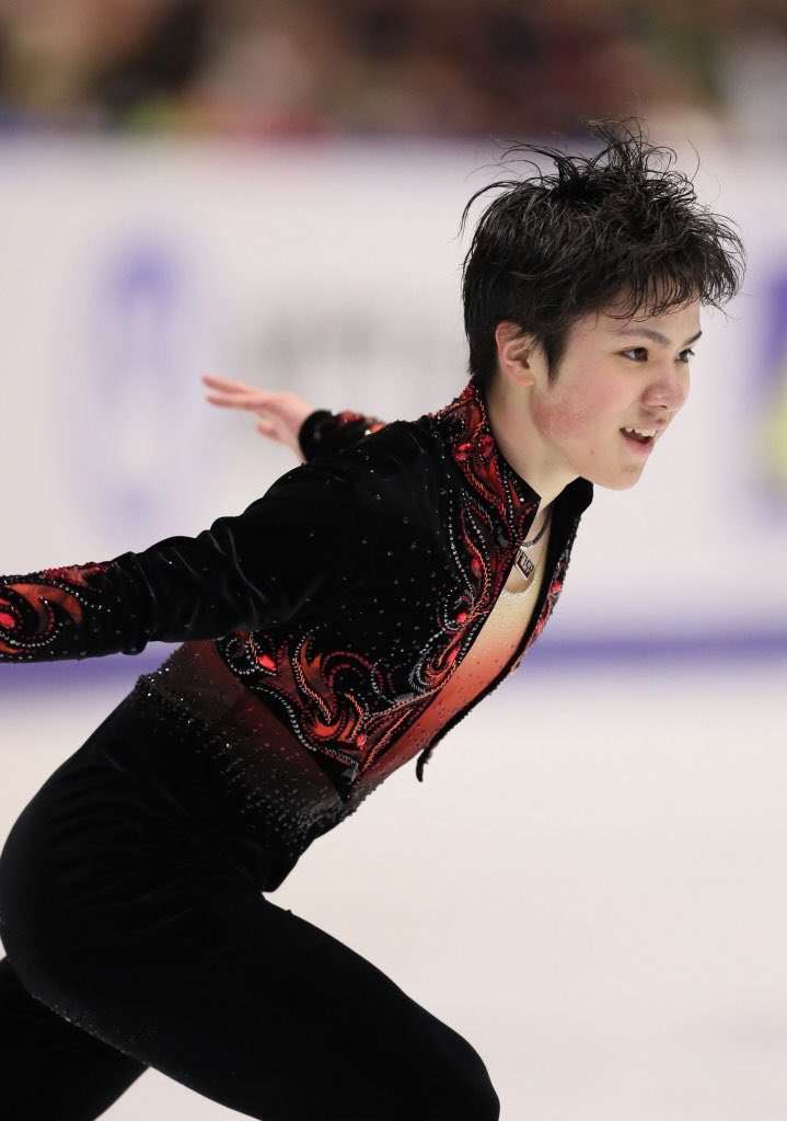 叶美香＆宇野昌磨選手のレア2ショットに「まさかの組み合わせ」と驚きの声