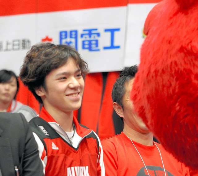 叶美香&宇野昌磨選手のレア2ショットに「まさかの組み合わせ」と驚きの声