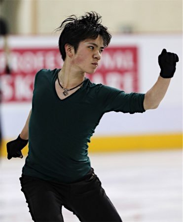 叶美香&宇野昌磨選手のレア2ショットに「まさかの組み合わせ」と驚きの声