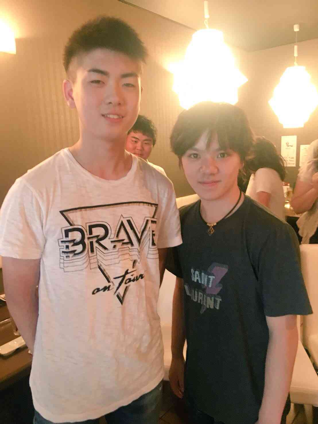 叶美香＆宇野昌磨選手のレア2ショットに「まさかの組み合わせ」と驚きの声
