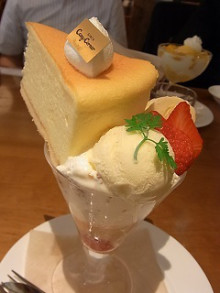 理想のパフェを語ろう!