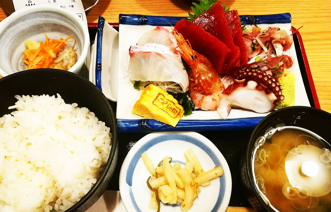 自分の携帯に入っている一番最新の食べ物画像を貼るトピ