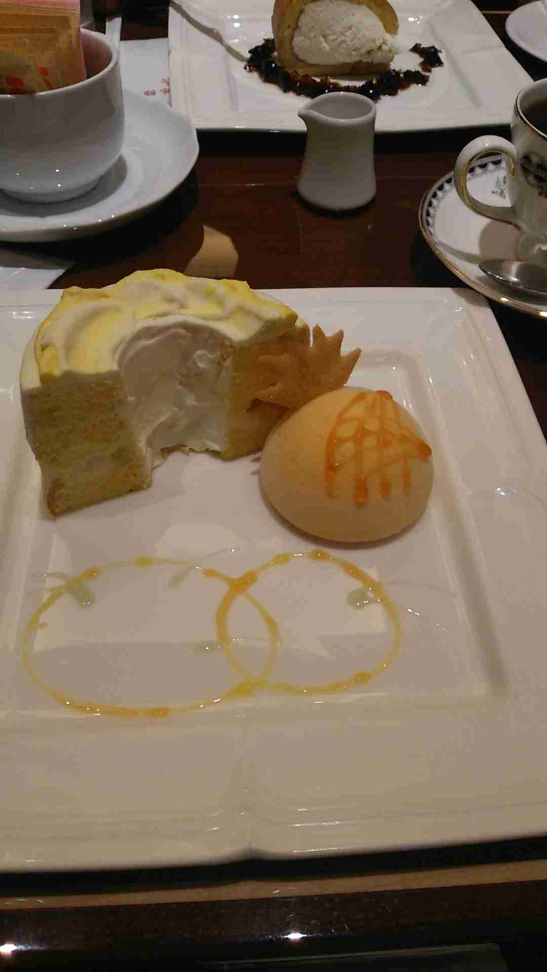 自分の携帯に入っている一番最新の食べ物画像を貼るトピ