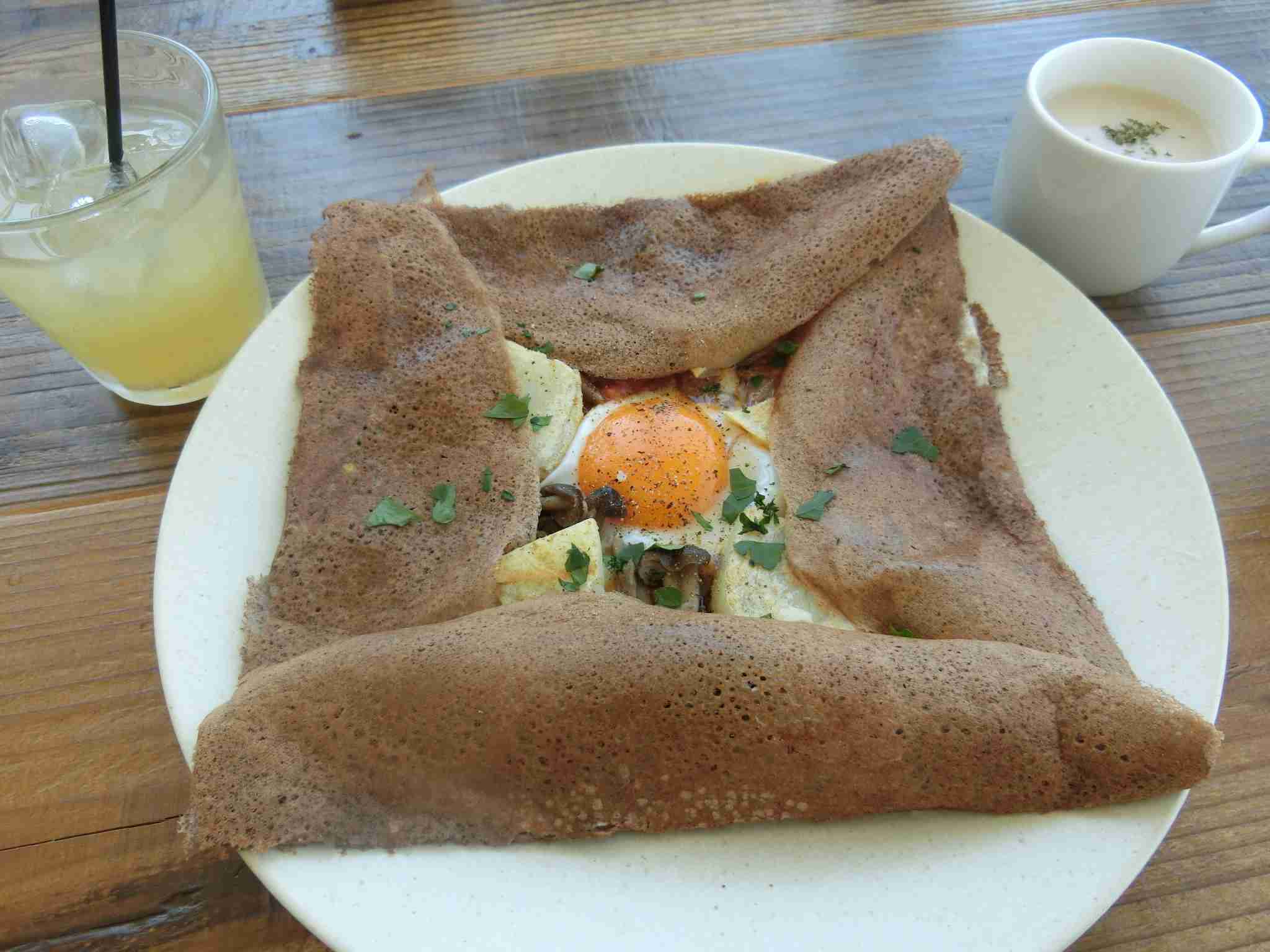 自分の携帯に入っている一番最新の食べ物画像を貼るトピ