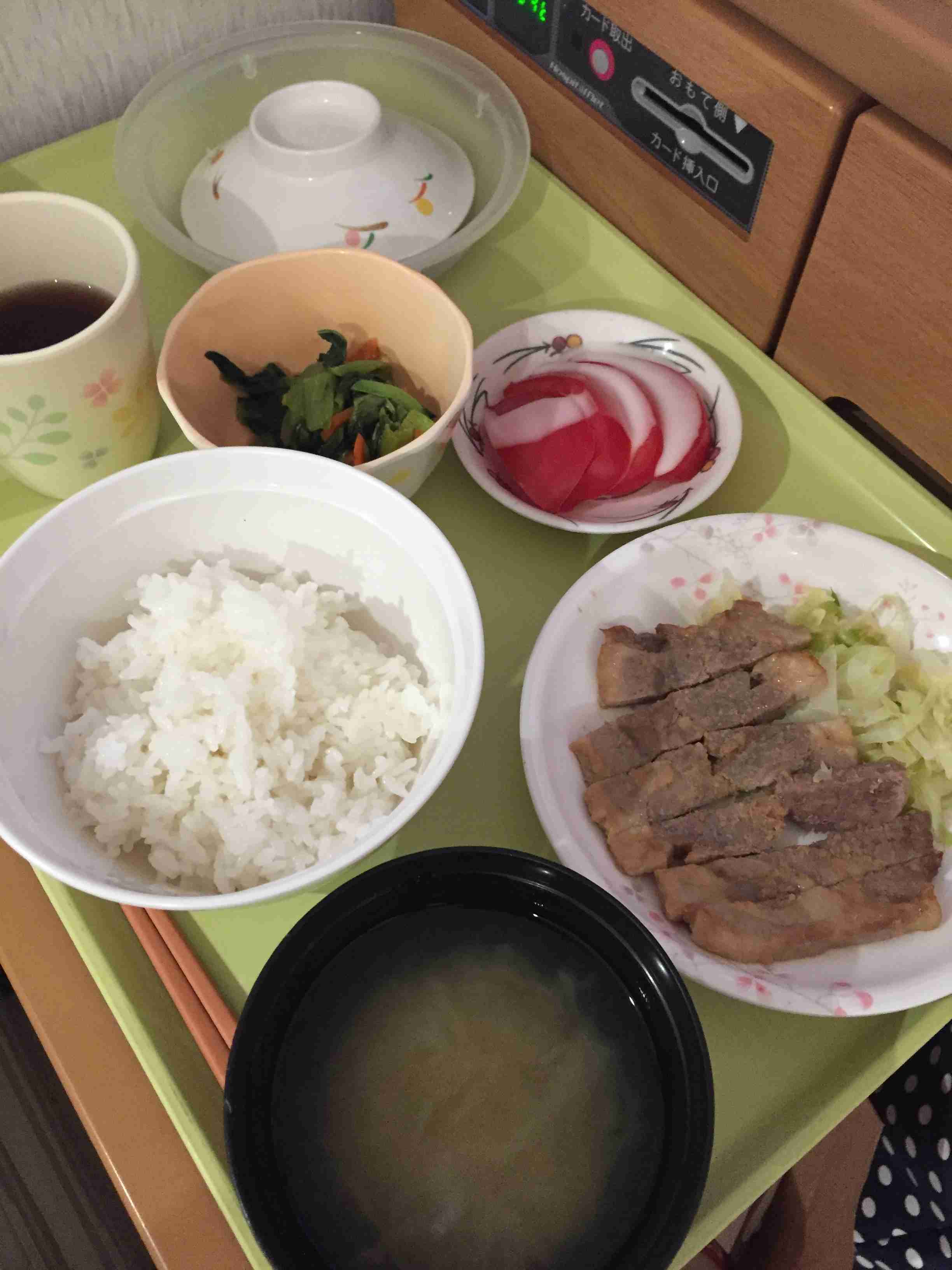 自分の携帯に入っている一番最新の食べ物画像を貼るトピ
