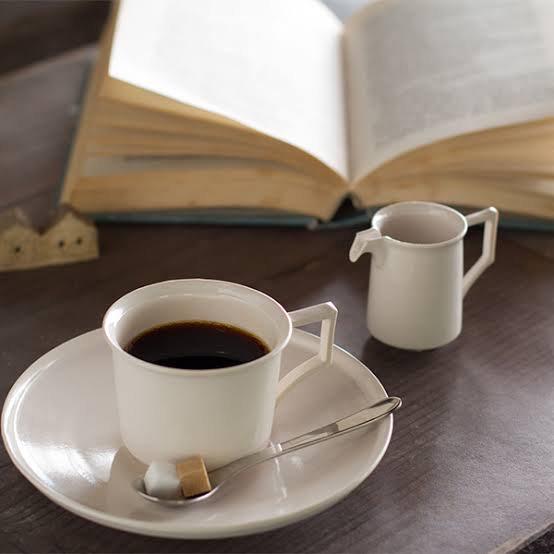 ひとりカフェが好きな人