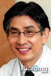 自分の上司だったら1番嬉しい芸能人は誰ですか?