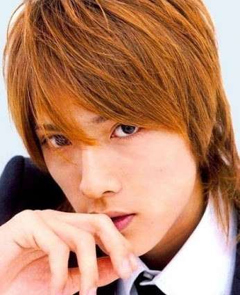 NEWS小山慶一郎・加藤シゲアキが未成年女性に飲酒強要