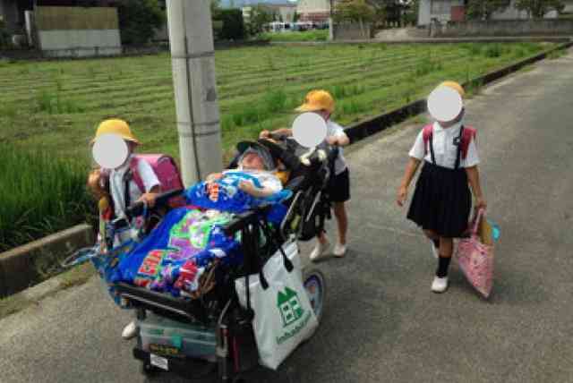 重度障害理由に地元小学校へ通えず、親子が提訴