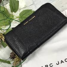 皆さん、財布どんなの使ってますか？