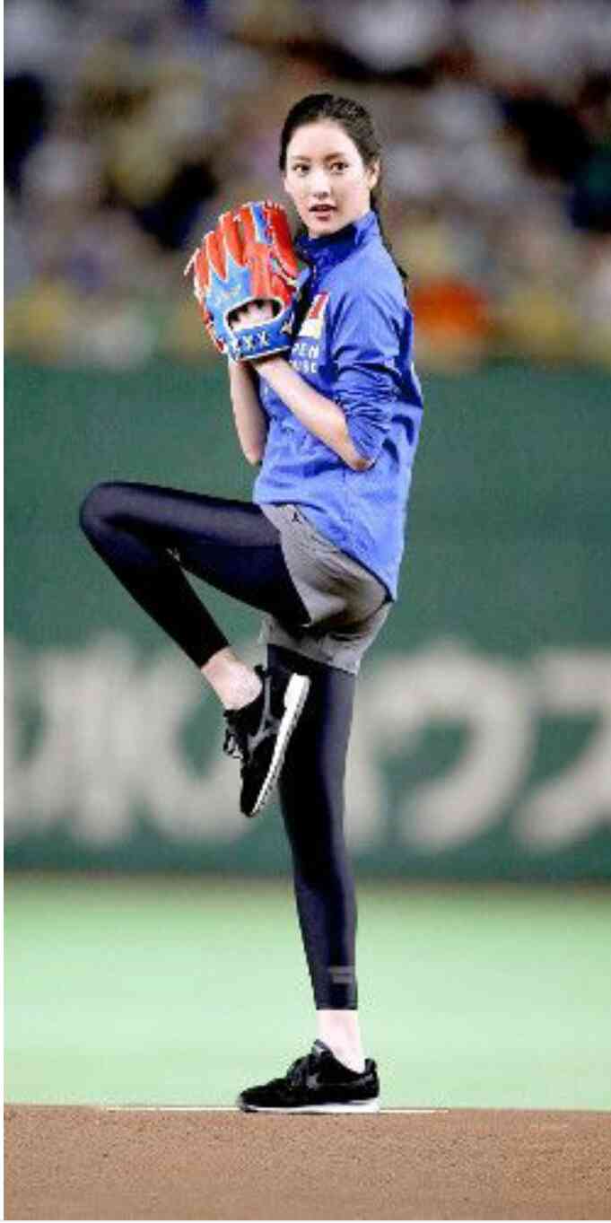 石原さとみ　恋人宅からロケへ…IT社長とのひとつ屋根の下生活