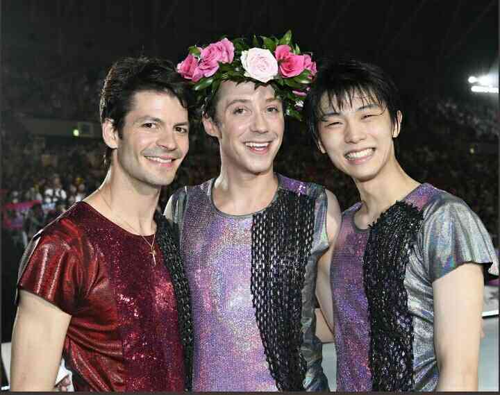 羽生結弦、サーシャ君との“天使すぎる1枚”が2万超反響　「破壊的可愛さ」の声も