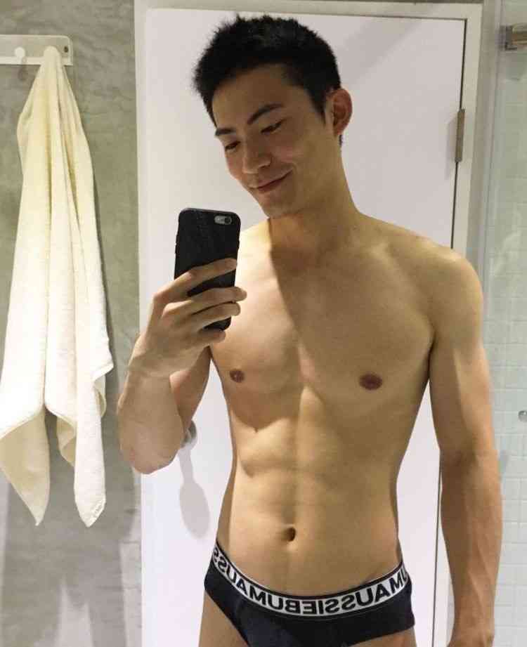 厚い胸板が大好物の人