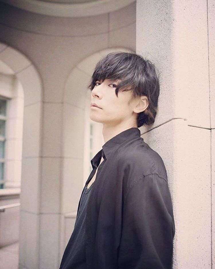 ガルちゃんでイケメンかフツメンで意見が半々に分かれそうな芸能人を挙げていくトピ