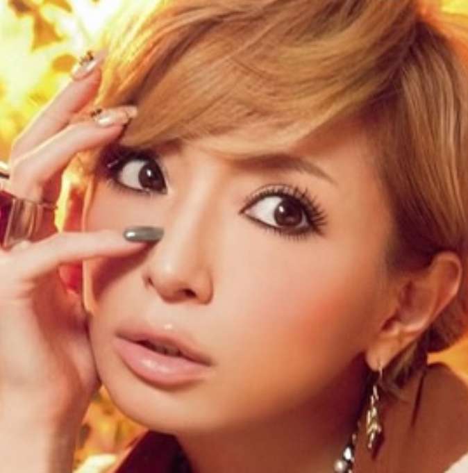 浜崎あゆみ、生歌を披露！29日に「LINE LIVE」と「インスタライブ」で