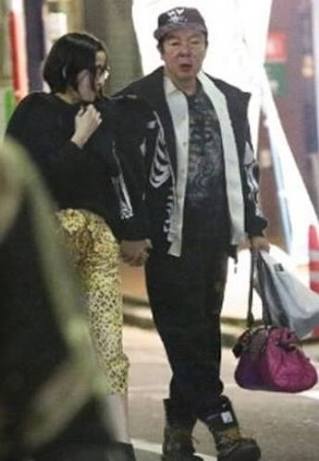 宮沢りえ＆森田剛　1,000万円のオープンカーで、セレブな新婚ライフ