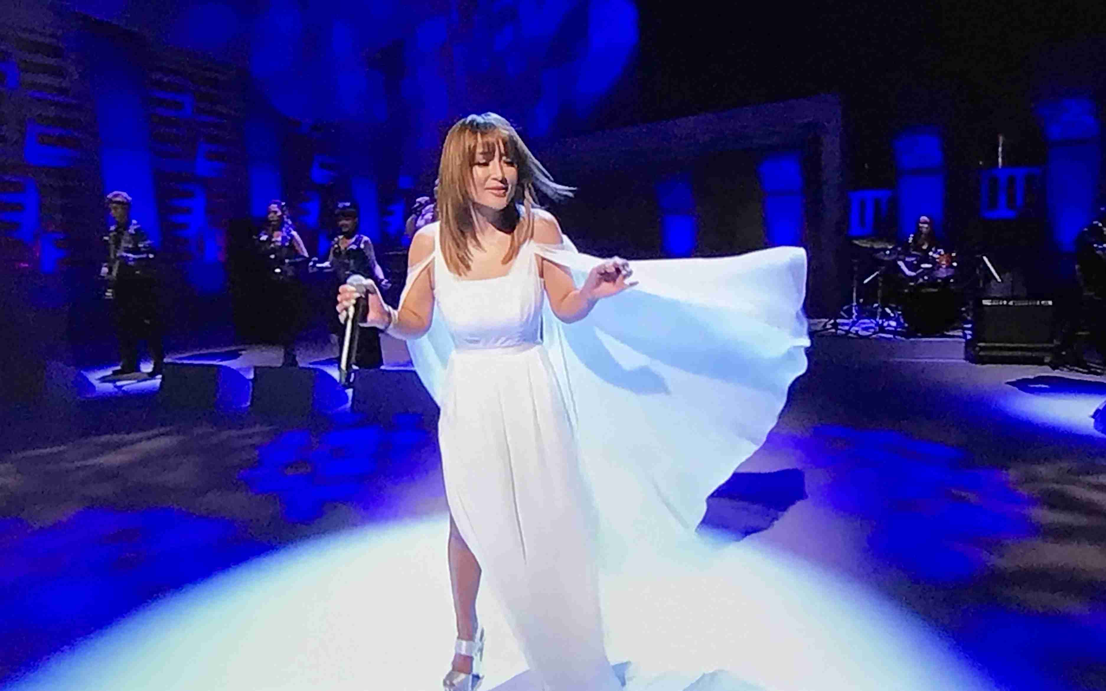 浜崎あゆみ、「選抜メンバー決定しました」喜びの声が上がる一方で複雑なファンも