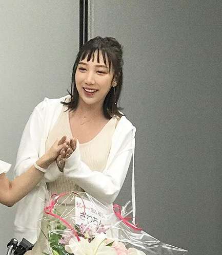 「パロディーリュックかわいい」ざわちん、ブランドの