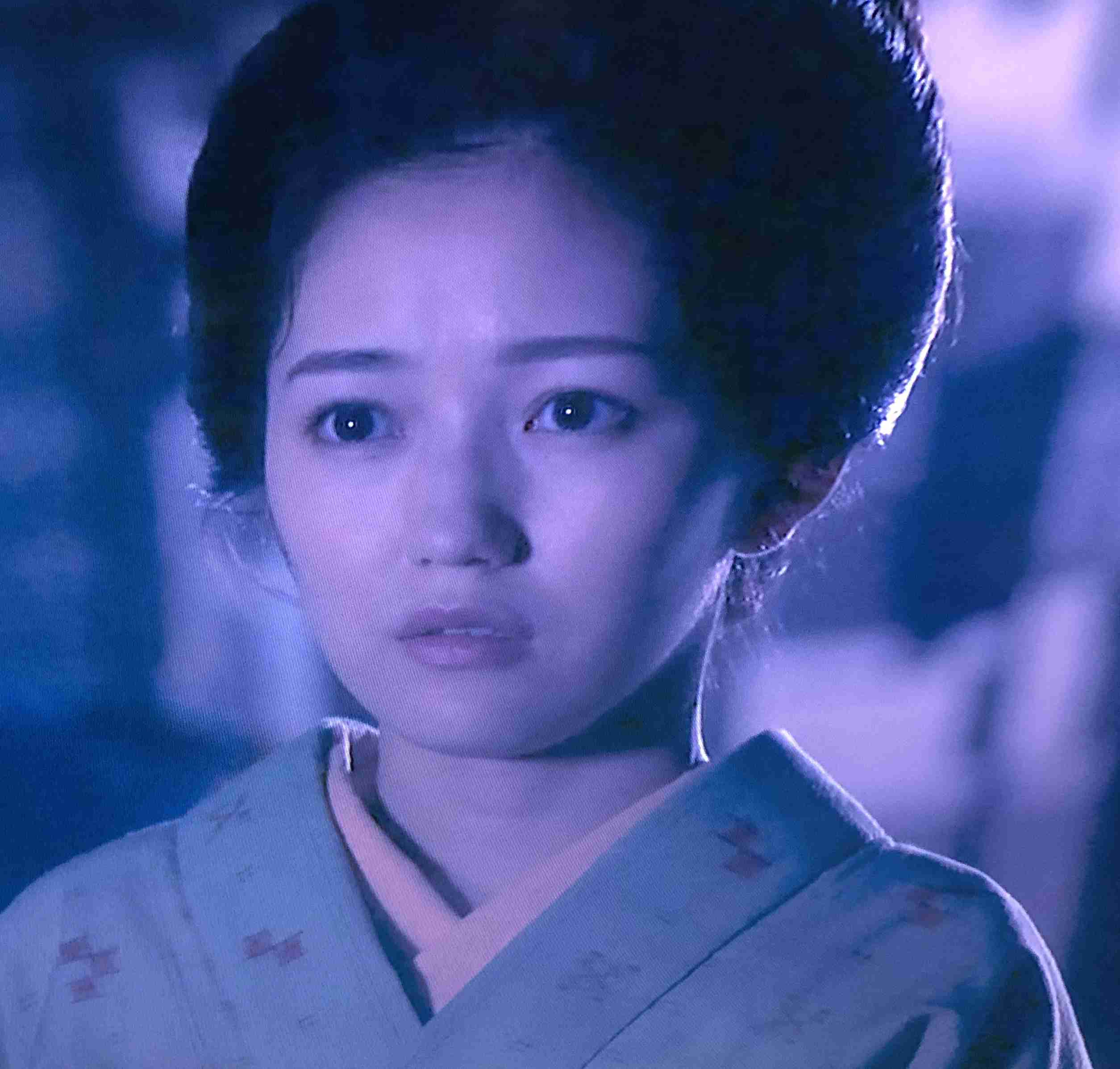 渡辺麻友「いつかこの雨がやむ日まで」2話の視聴率は2.5％、0.4ポイントダウン