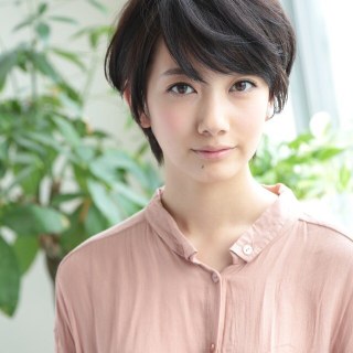 同じヘアスタイルを貫く人