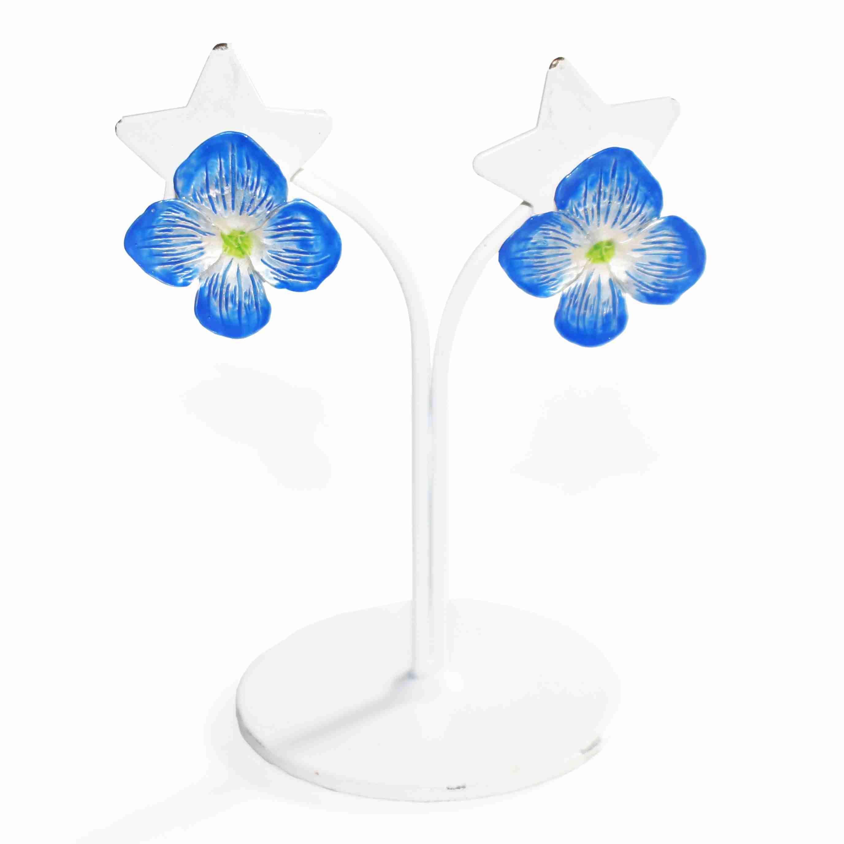 お気に入りのブルーを見せて！