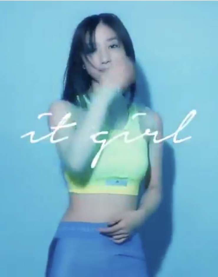 お気に入りのブルーを見せて！