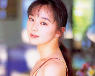葉月里緒奈が3度目の結婚、大邸宅で二世帯生活開始