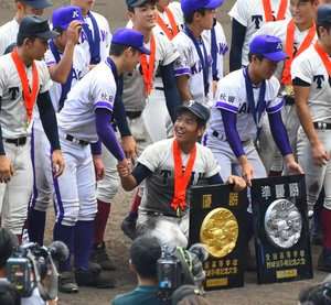 金足農・吉田、号泣「歯がたたなかった」　4回から足動かず…それでも甲子園に感謝