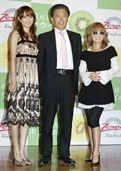 比嘉愛未のスペイン旅、米倉涼子も一緒だった