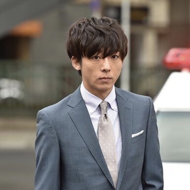 【画像】シャツが似合う有名人を貼るトピ