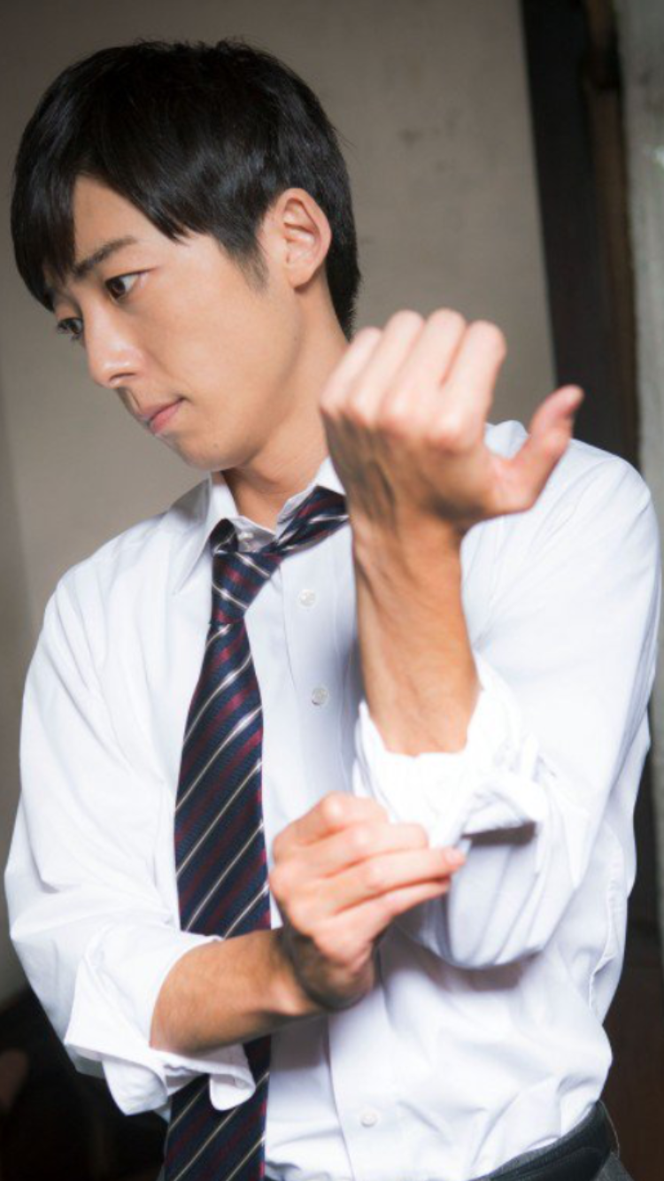 【画像】シャツが似合う有名人を貼るトピ