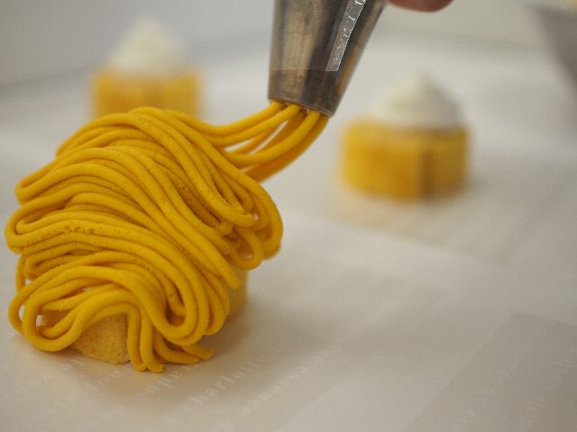 近所のケーキ屋のオススメを紹介するトピ！