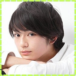 新田真剣佑の弟デビュー、親子ハリウッド目指し千葉真一が鬼特訓