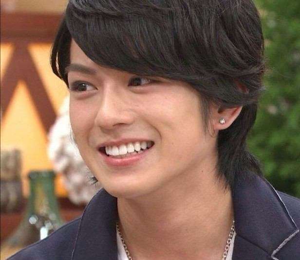 新田真剣佑の弟デビュー、親子ハリウッド目指し千葉真一が鬼特訓