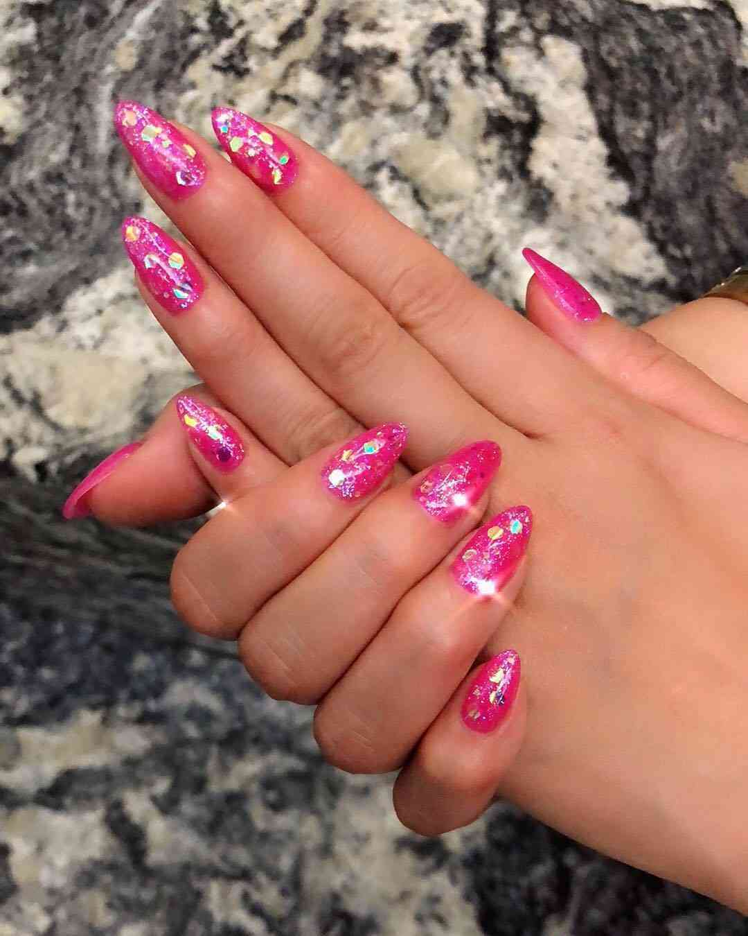 浜崎あゆみ、久しぶりの“ボブヘア”で雰囲気一新 「かわいい」と話題