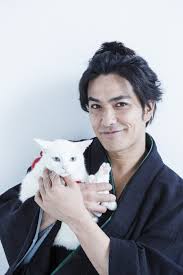 動物と一緒に写ってるイケメン有名人が観たい