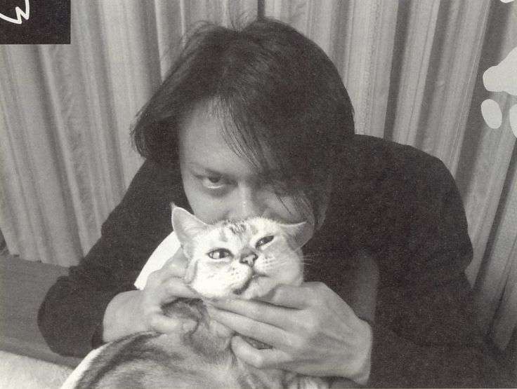 動物と一緒に写ってるイケメン有名人が観たい