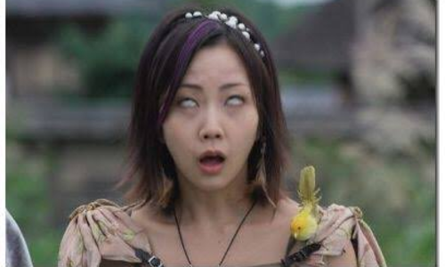 女優さんの全力変顔・コスプレが見たい!