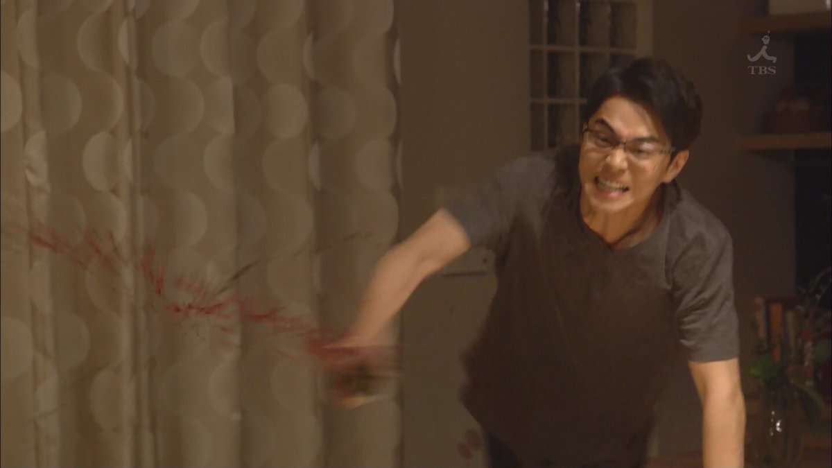 ストレスで何かを破壊した事ありますか？