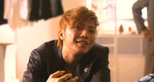 フォルダ内のイケメンGIF画像を解き放つトピ