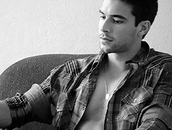 フォルダ内のイケメンGIF画像を解き放つトピ