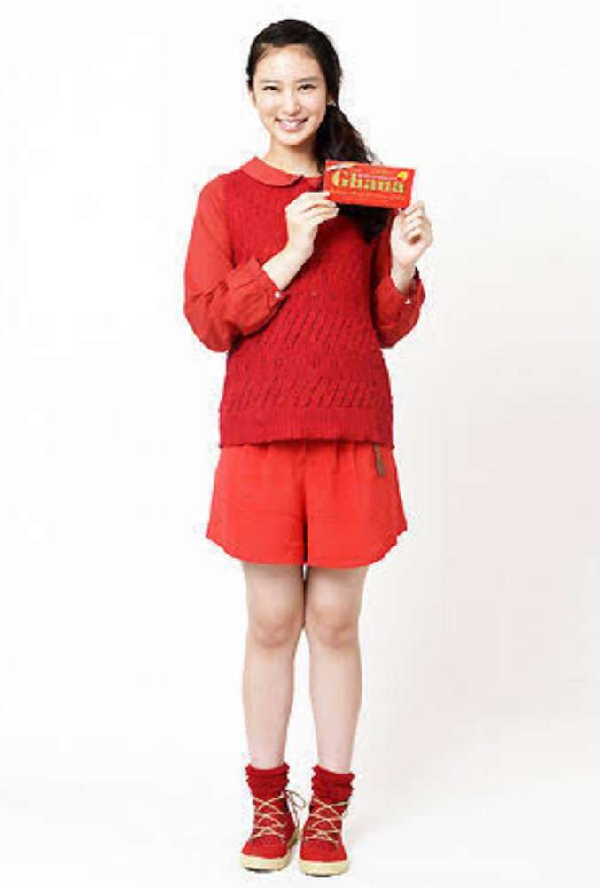 腰の位置が高くて短足な人