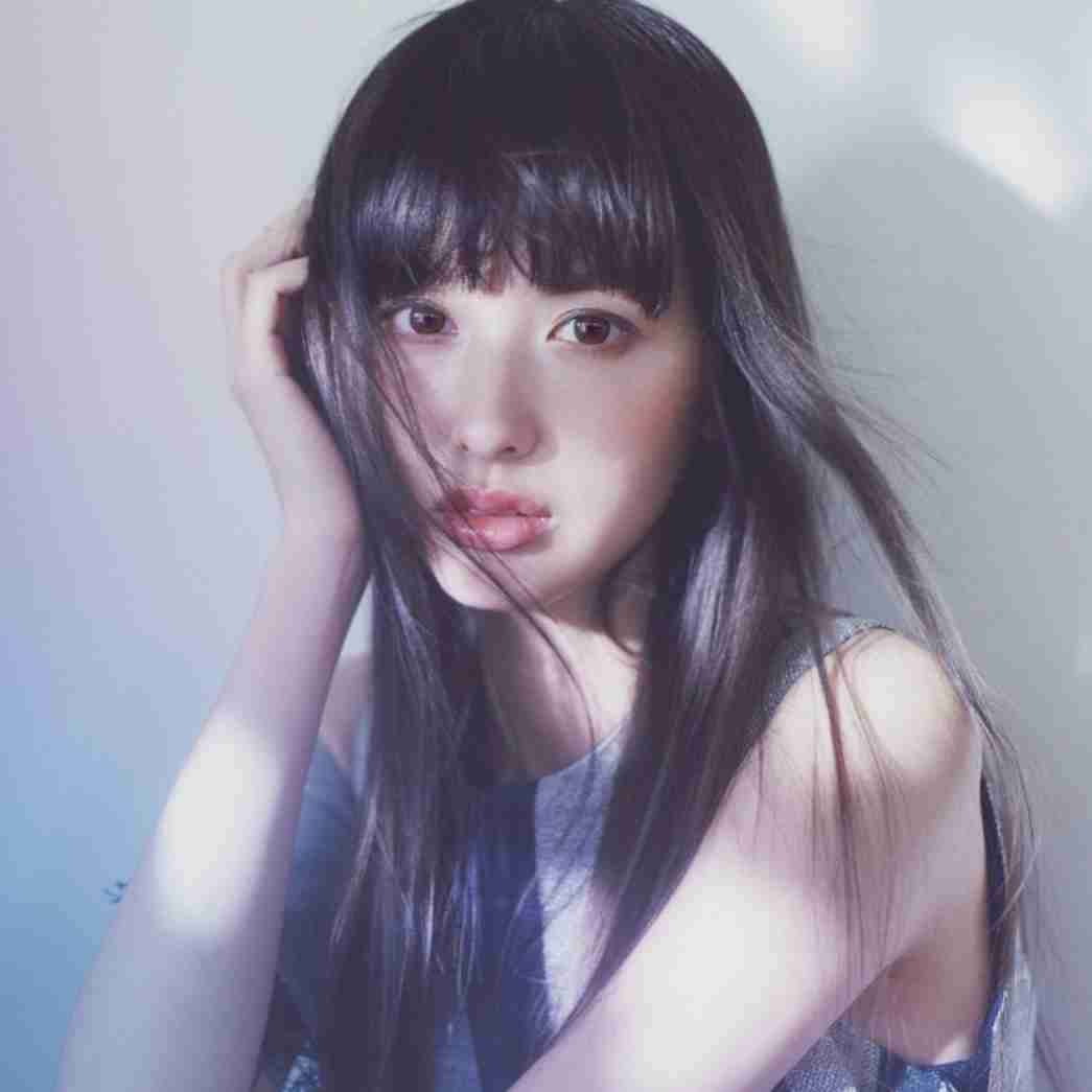 画像フォルダの中で一番綺麗な女性をアップするトピ