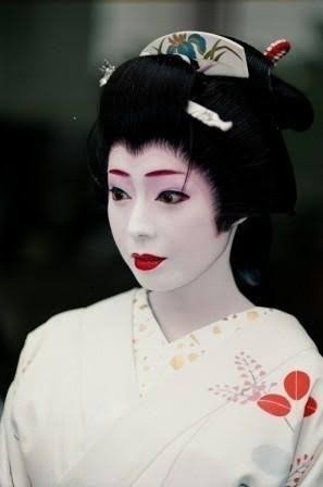 画像フォルダの中で一番綺麗な女性をアップするトピ