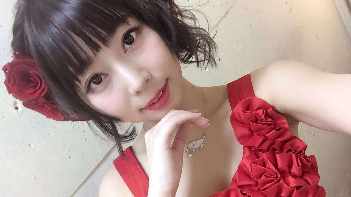画像フォルダの中で一番綺麗な女性をアップするトピ