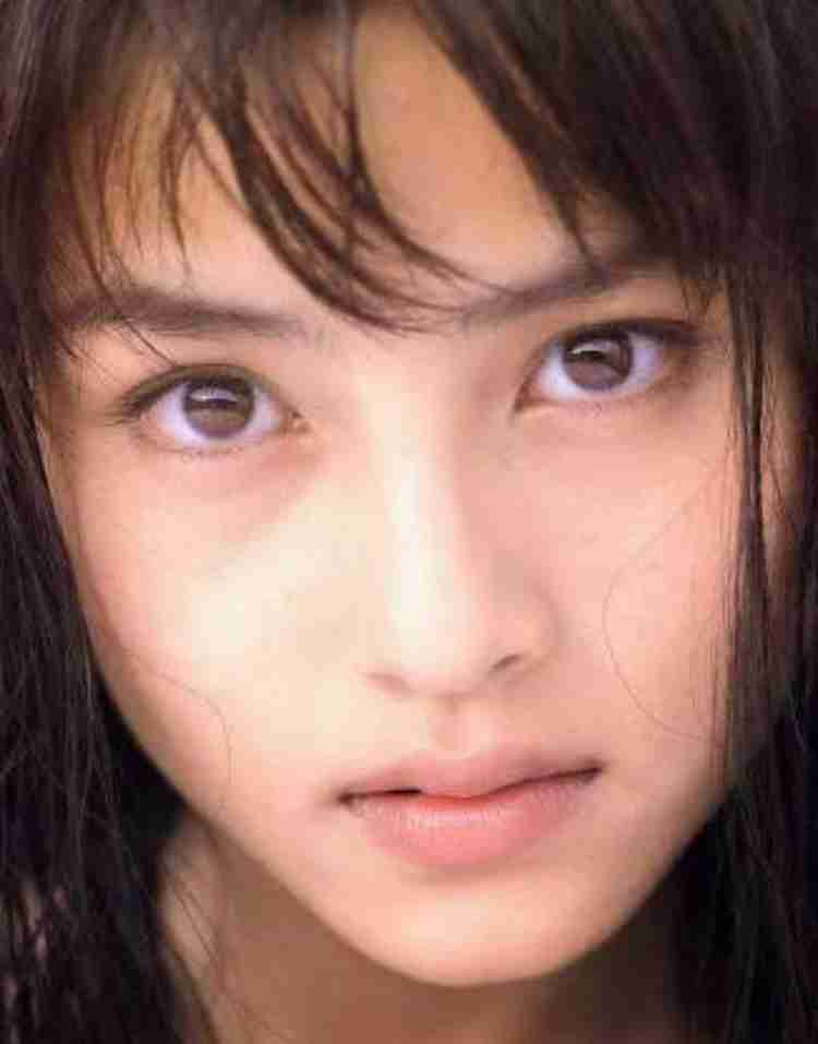 画像フォルダの中で一番綺麗な女性をアップするトピ