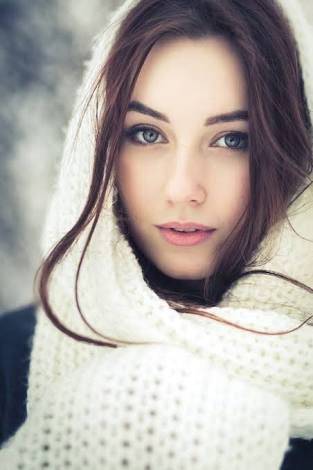 画像フォルダの中で一番綺麗な女性をアップするトピ