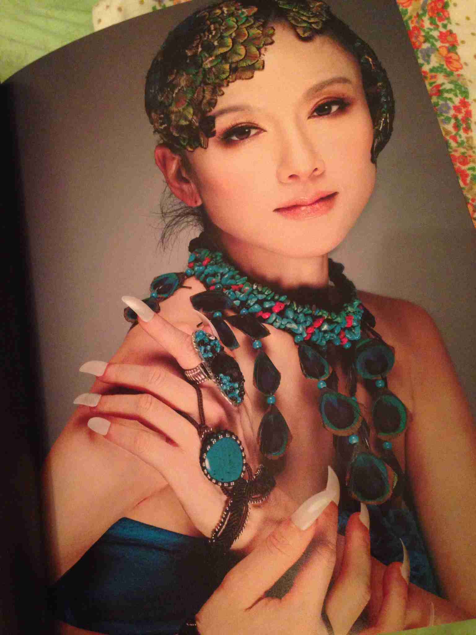 画像フォルダの中で一番綺麗な女性をアップするトピ
