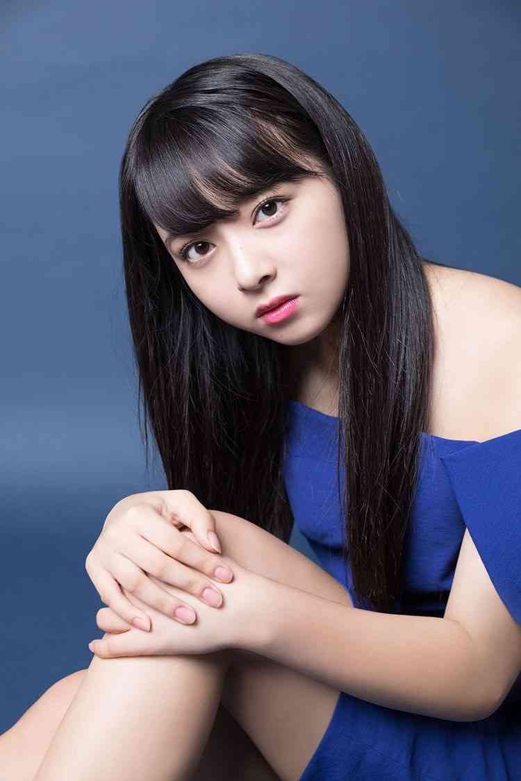 画像フォルダの中で一番綺麗な女性をアップするトピ